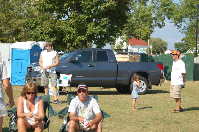 F8B7FE80-364B-4DBE-A39E-9CC7243EB5F5