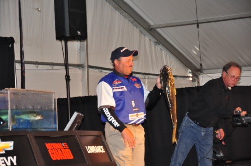 F8FD7E90-52C5-431B-BD52-F680DAC96F55