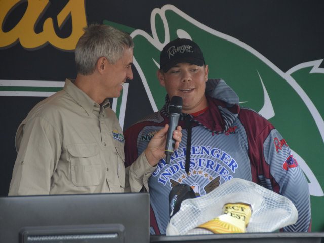 F92C84FC-A873-41C3-8DBF-D2930CB800CA