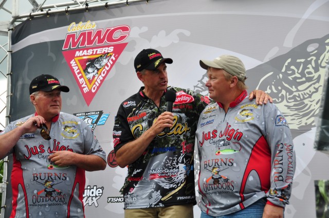 F96A2DCE-A194-4B9A-B8C4-E978C35FD316