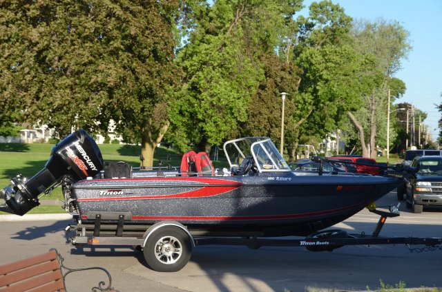 F9717955-7B56-4FA1-AA89-F66AA03A6AD1