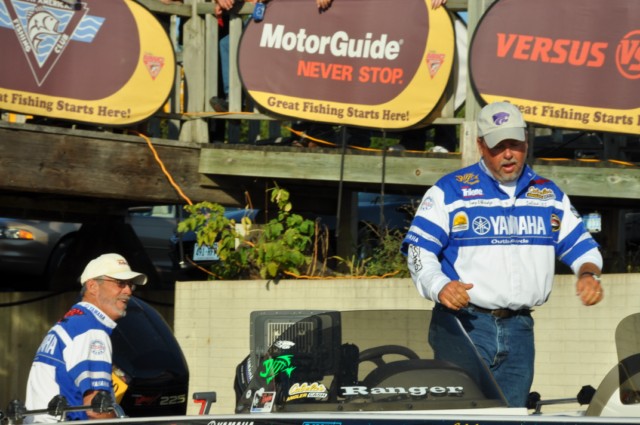 F974E2B7-5782-44DC-9431-9191438D6BD8