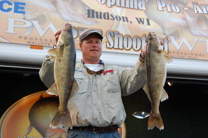 F9EB634F-F3CF-4C11-8502-F641AC19A188