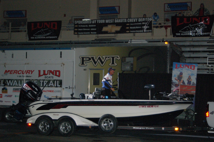 FA066F55-D6BE-4C23-B4DC-A1FCB78EE64B