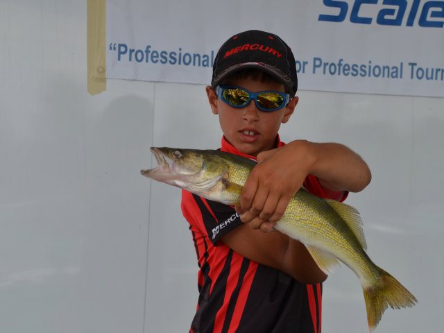 FA16E392-7147-4E40-9119-8E17E870BFAA