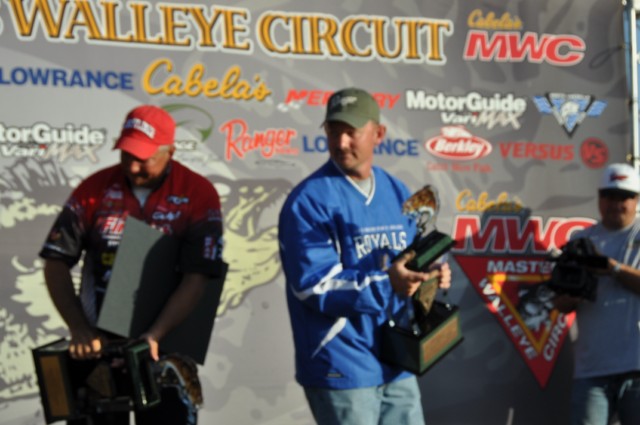 FA565575-8870-488A-983B-044DD8EDA366