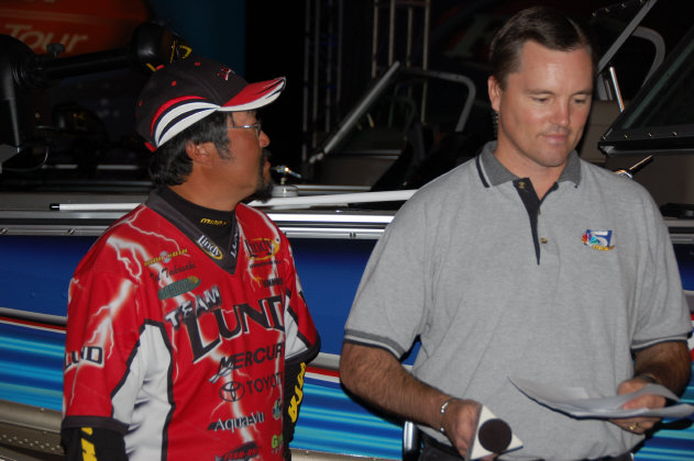 FA6E71A2-829B-4A6A-AE88-3297C14EFC76