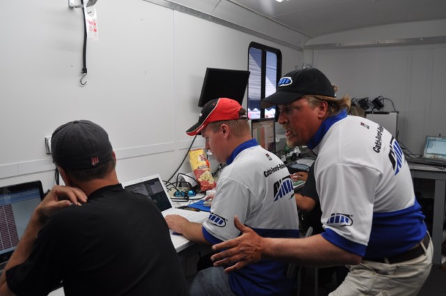 FA716EAF-5441-4C40-ACA4-4BD8038995EE