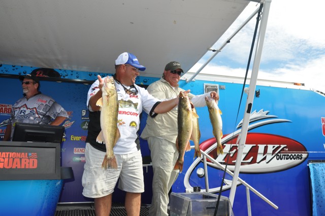 FA75148E-4595-4267-BE46-D89E7CA76D83