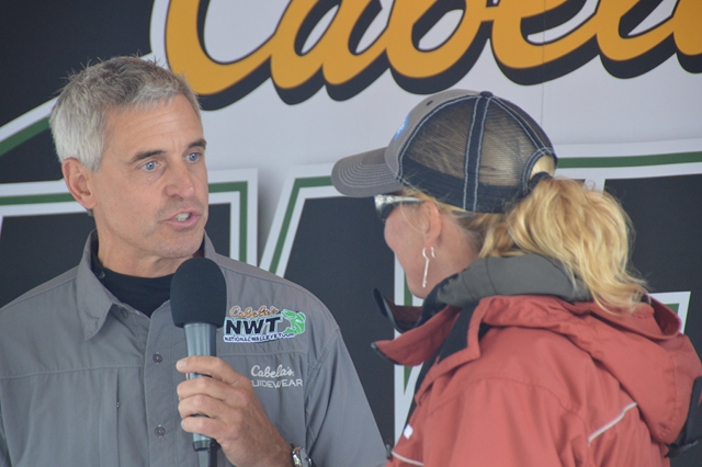 FA9A6331-9134-415B-B63D-EFC9AC28D106