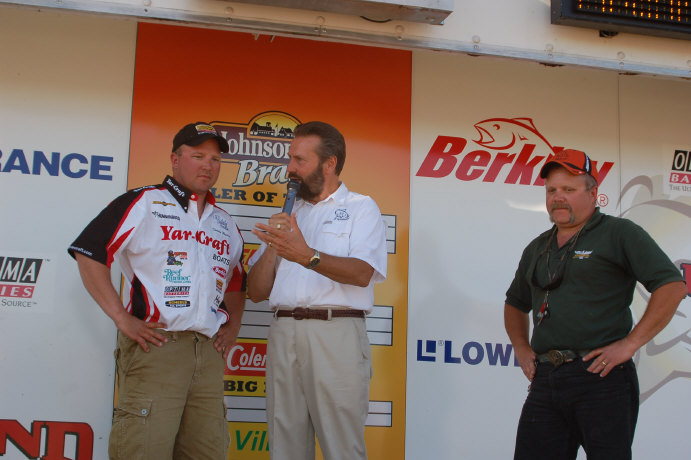 FAB10123-1CB0-4199-BB3D-E8618DEBC0C9