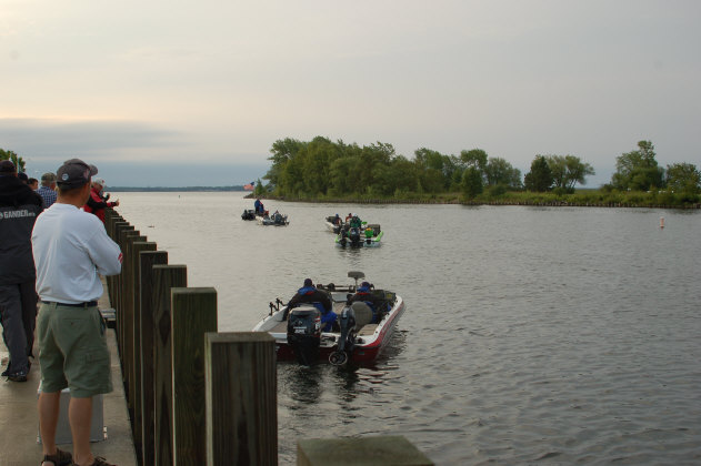 FAD10E56-4F08-4F6B-8537-F2D62BE67532