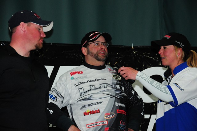 FAD70813-B05F-4CF6-B654-14A8C09A490F