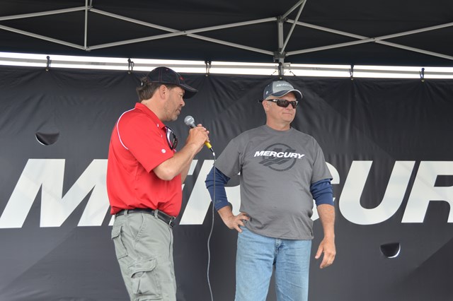 FADE96E7-3399-4D8A-BF2F-50FFB233EC26