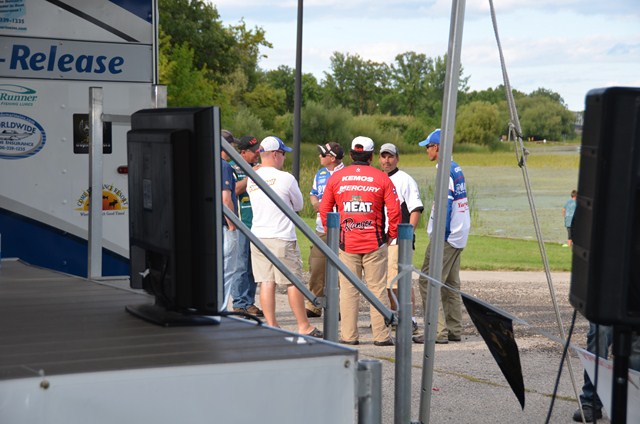 FAFE8177-8E14-4791-BC5B-609EB7122249