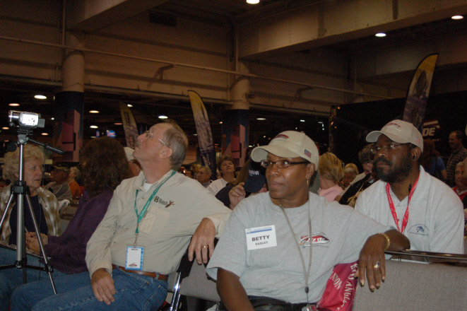 FB166D5E-45EF-4D2C-9602-9375E0348192