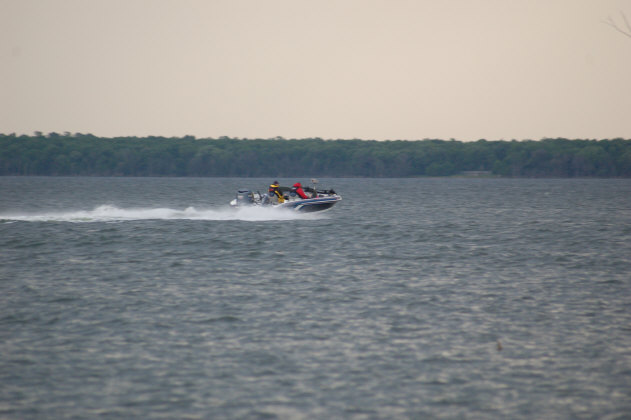 FB19C2A8-EAF0-4764-BB08-F774DB3E2792