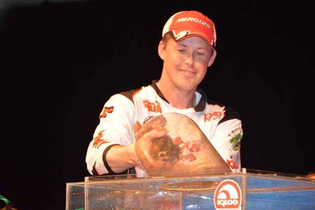 FB28451E-A9EE-498E-B379-D50518EE44EE