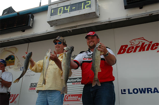 FB65803C-F9B1-469A-AE3C-8E4A92F98778