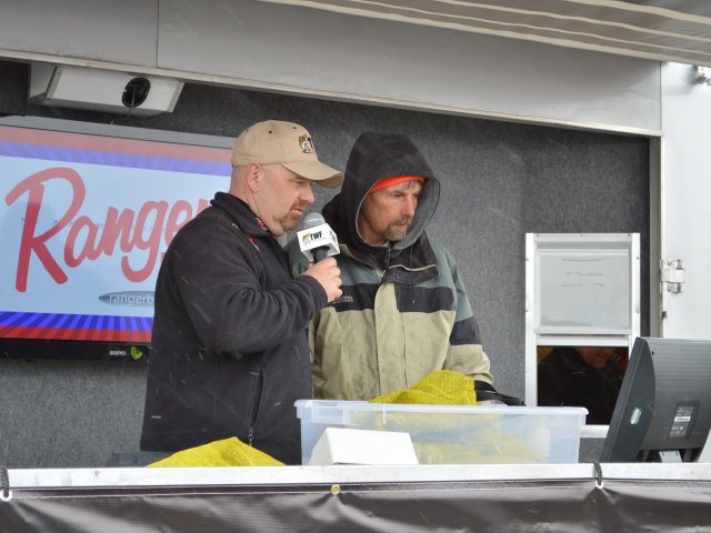 FB692FA1-D1EB-4356-85D7-2B8FAA0929A5