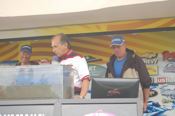 FB7EA4D2-2884-4CB8-A12D-2FD06C885C79