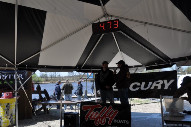 FB7EC332-E29C-4545-8651-2B86F537B2EF