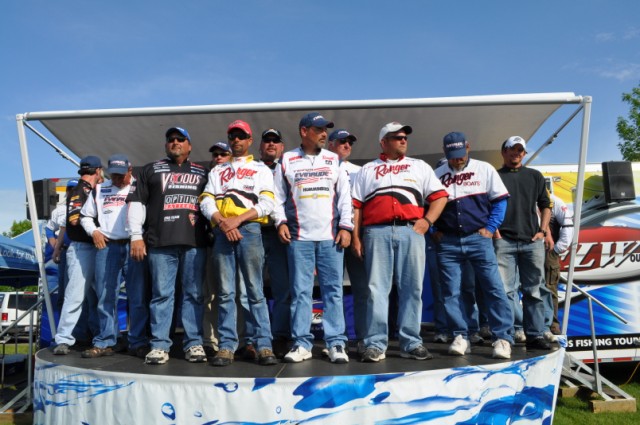 3943D938-27DA-4884-89BF-C7652E78DE96