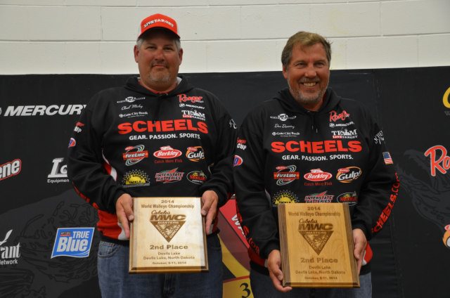 FC3D7E00-B05C-4FE2-9BD7-8A41E8A85F89