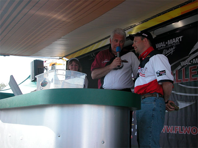 FC42A79A-8DAA-4ABE-A474-31BF8D9E7B52