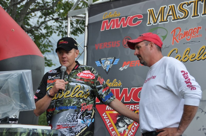 FC4F5AFE-1E40-46CF-AF8E-E2F69D504C50