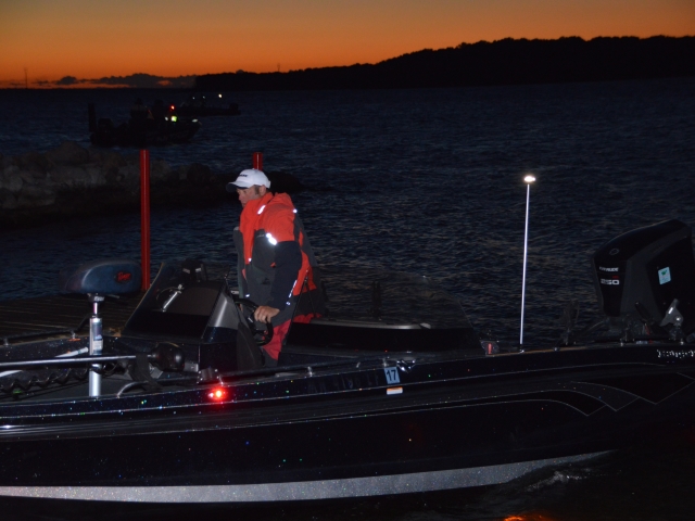 FC6087CF-A5C9-42F1-87C2-CD3A66050272