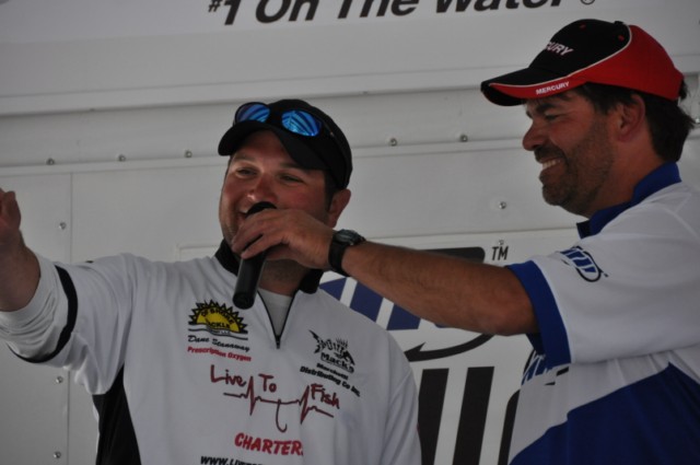 FC7F3B30-12CE-4E4C-B52C-37170BBF696E