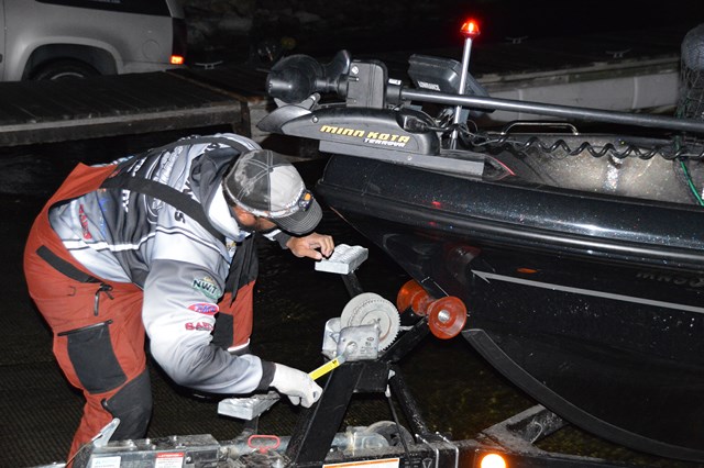 FC816B7F-A778-4598-893B-50F85B7176A8