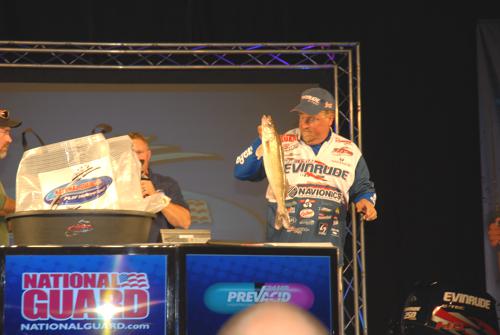 FCE2D3D4-1939-42B2-9593-4744EA39A5F1