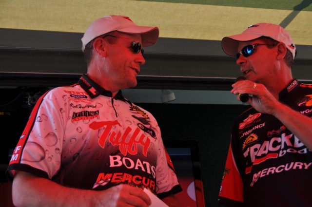 FCF4FF1F-6CE5-408A-91EB-A82B941D88C4