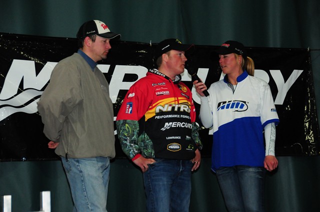 FD2234F4-D099-4F1A-99DE-7E2272EF84B1