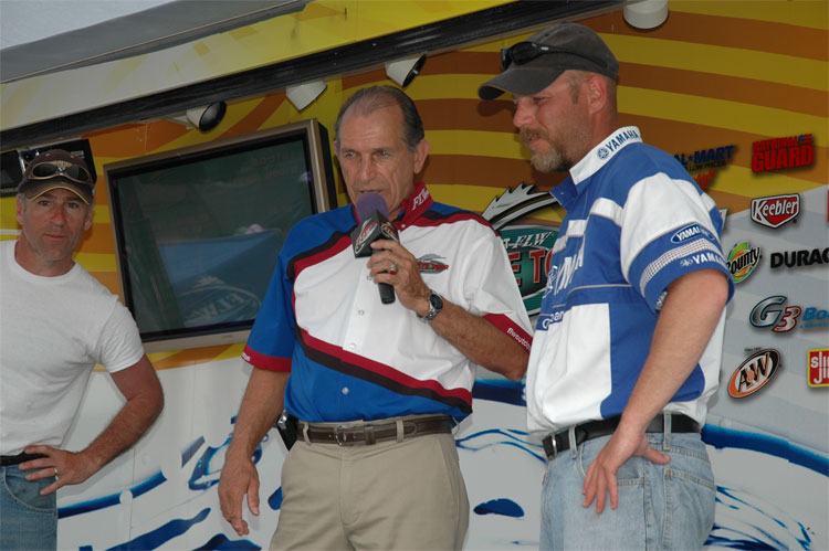 FD3C6098-F161-42AB-9F73-B003DC84D115