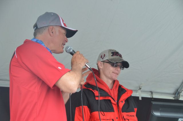 FD4EE5DB-630E-48C1-8984-0655C97054A3