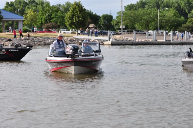 FD7AEE5B-B508-465E-A91A-7B92E479947E