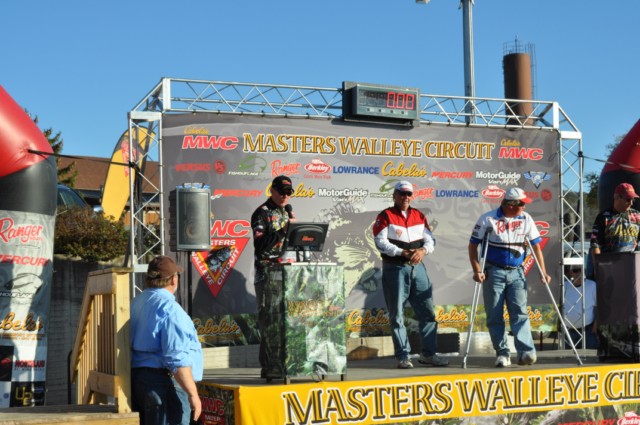 FDBD2A70-2AE7-4380-A376-F6F633A8D7CE