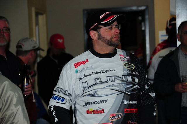 FDC2019C-8BF7-4D1B-B226-A6B8E3DF7941