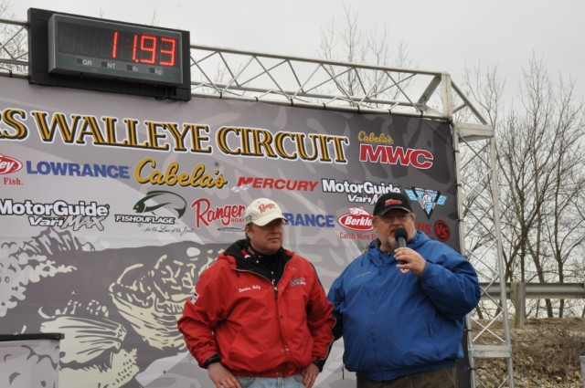 FDE0026E-F331-49F1-B437-FD75F58C9BAB