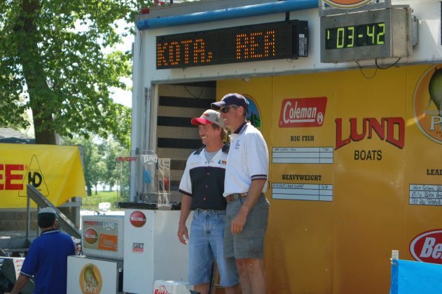 FDE83A9E-96A7-4FCD-8227-5FAC60160824