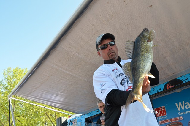 FDFCE0CE-BA84-448B-A1D2-0A0570E05097