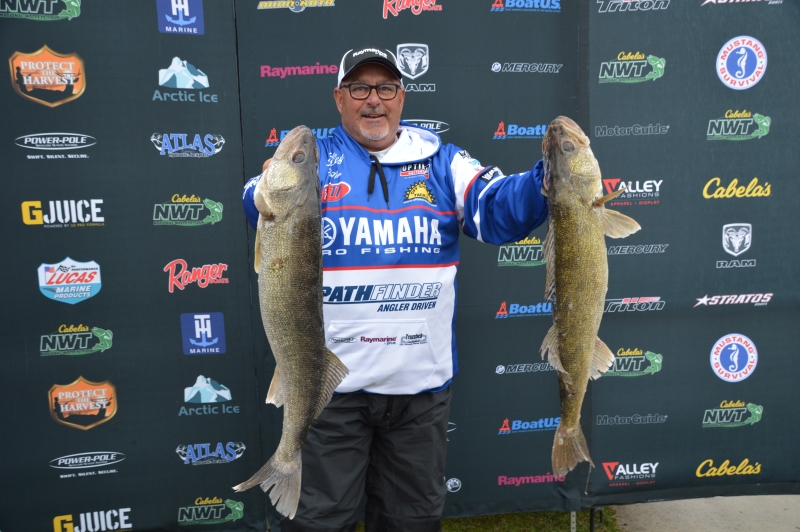 FE07FBE1-09B9-4374-BAB2-88CFB24CDC0D