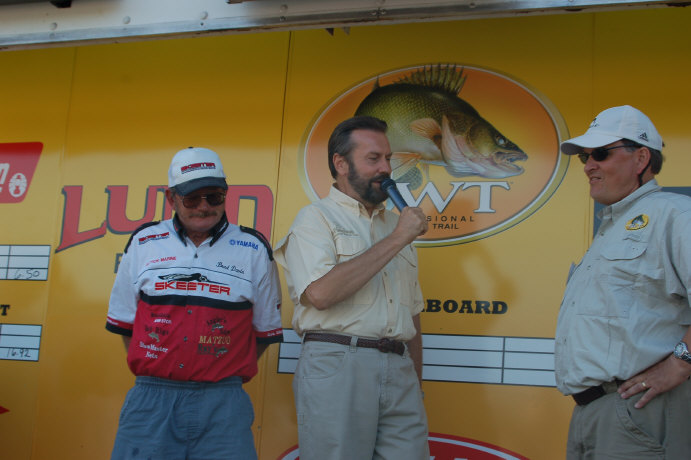 FE16F928-71B4-42F9-A033-423E35D951E3