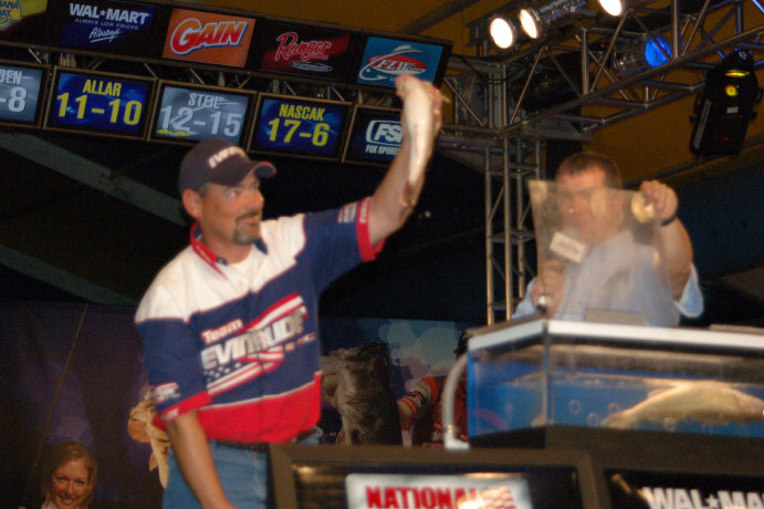 FE49CF4C-44D4-467D-B9E5-CD0A6B4EFEFA