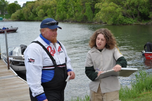 FE617295-8701-4176-9D25-BD5A6890498A