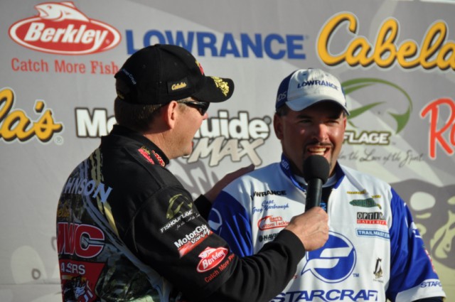 FE68EB18-5DCC-4402-8070-908472825937