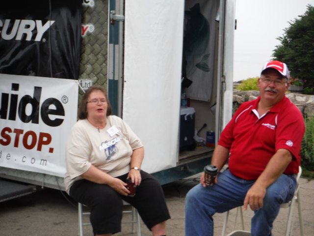 FE7BBC7F-7F3E-46D2-87A7-CA20420FEED9